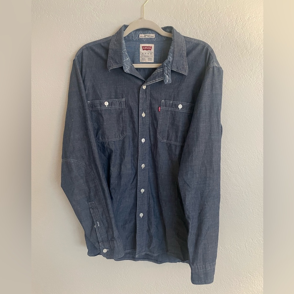 Vintage Levi’s Red Tab Mens Chambray Button Up Long Sleeve Shirt Blue Size XL